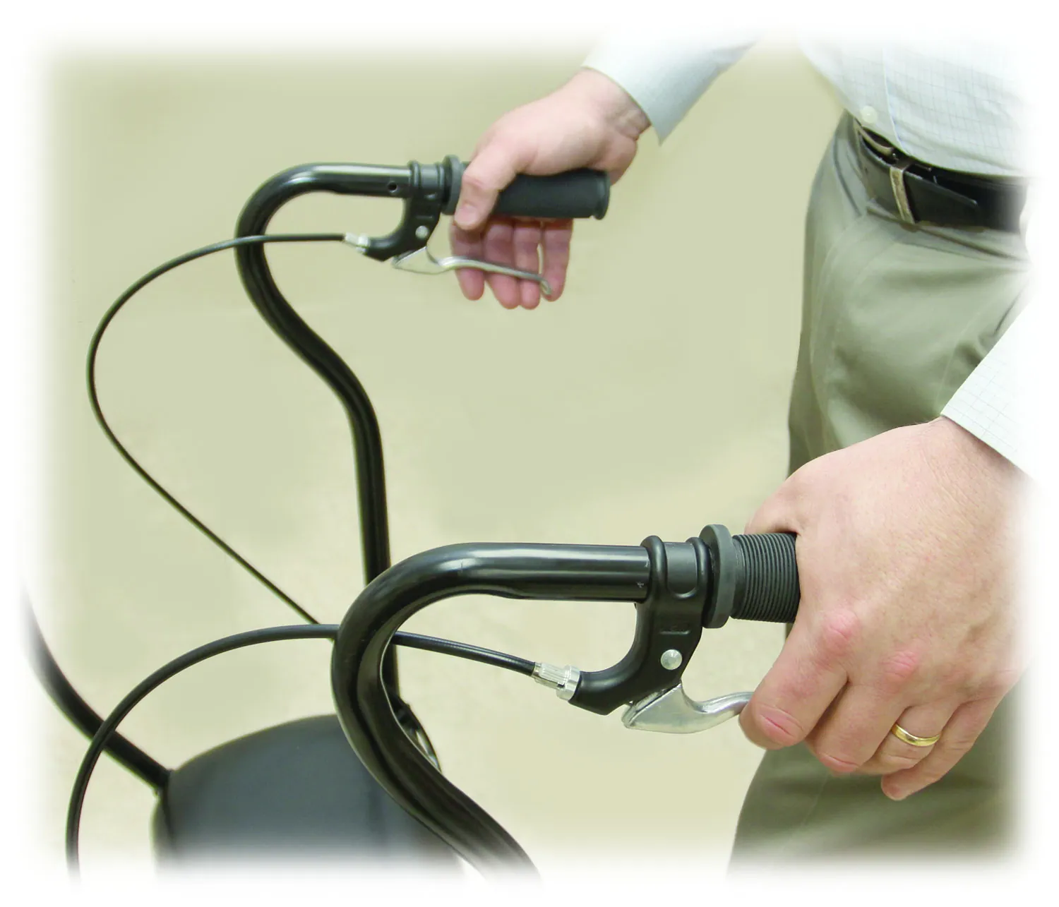 U-Step Neuro walker with reverse braking system and laser cueing module